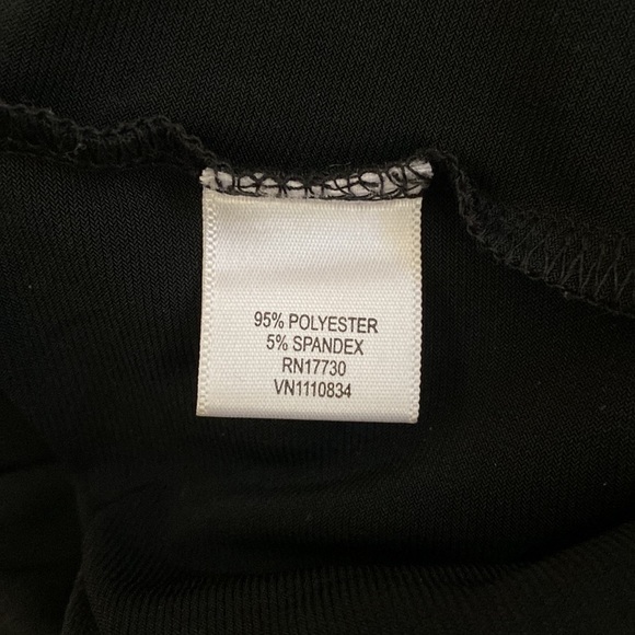 Merona black v-neck wrap dress with ruffled collar and neckline. Size small - Picture 8 of 9